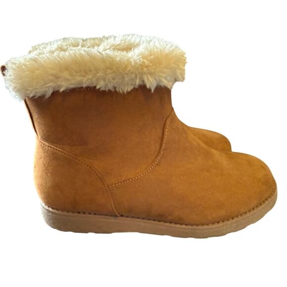 NWOT Chestnut Youth Cat and Jack Zip up Boots sz 3 - Picture 1 of 7